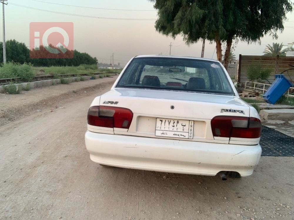 بروتون ويرا